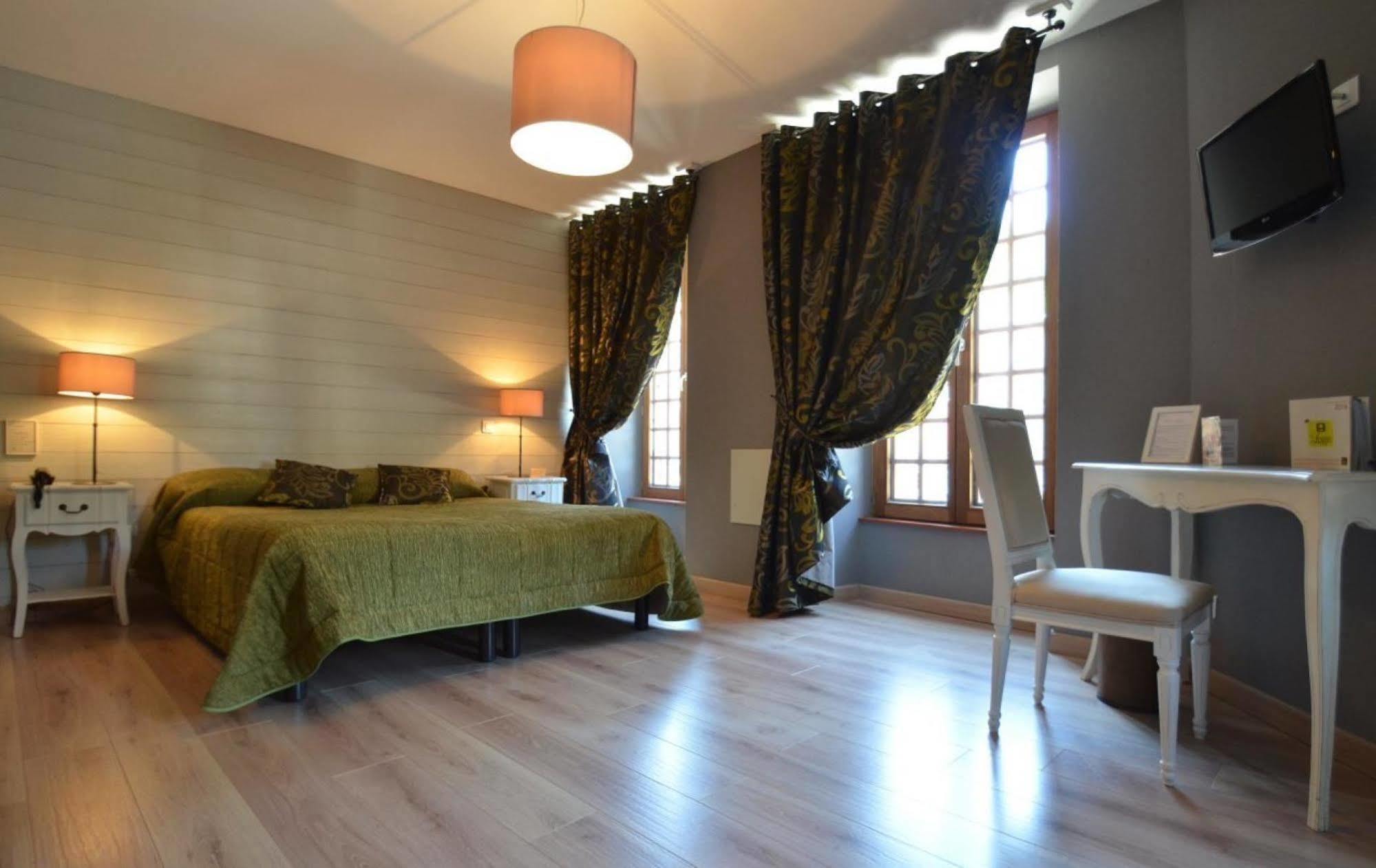 Hotel Logis Hotel-restaurant Le Relais