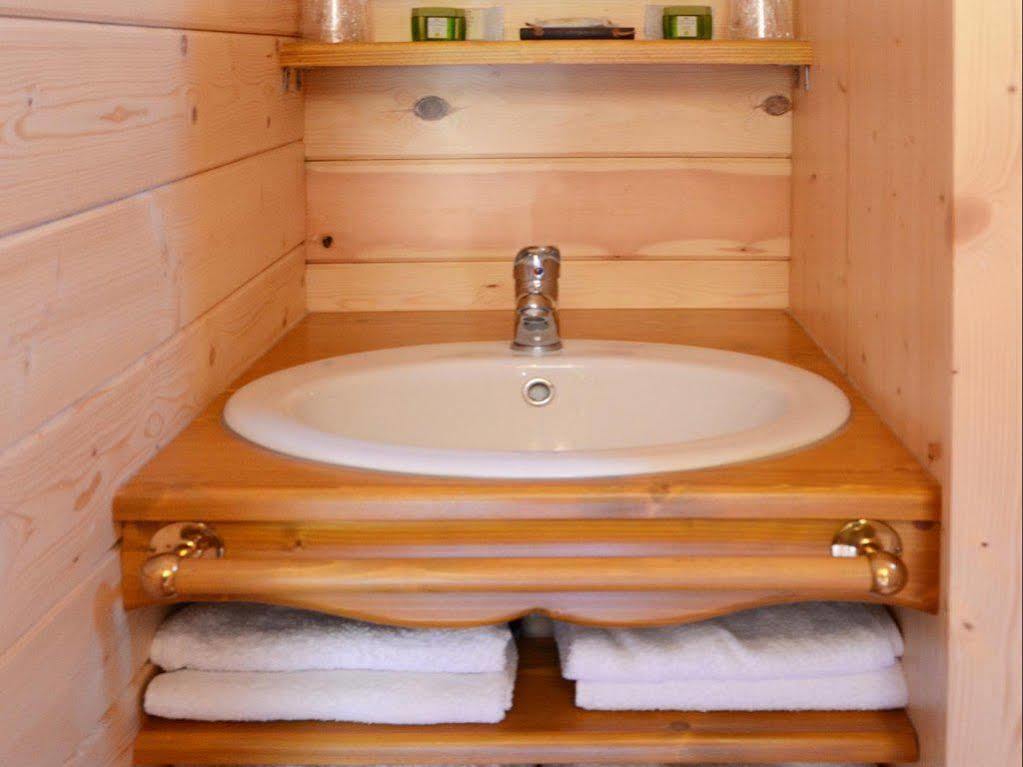Logis Hotel-restaurant Le Relais 3* Hauterives