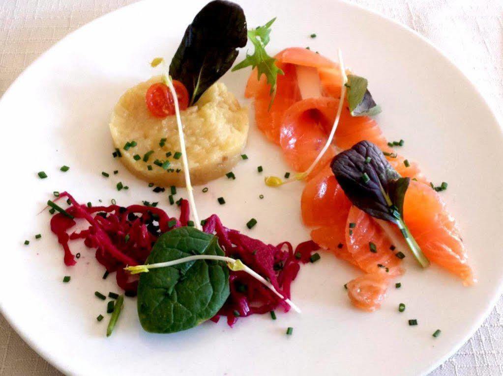 Logis Hotel-restaurant Le Relais 3* Hauterives