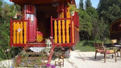 Hotel Logis Hotel-restaurant Le Relais Hauterives