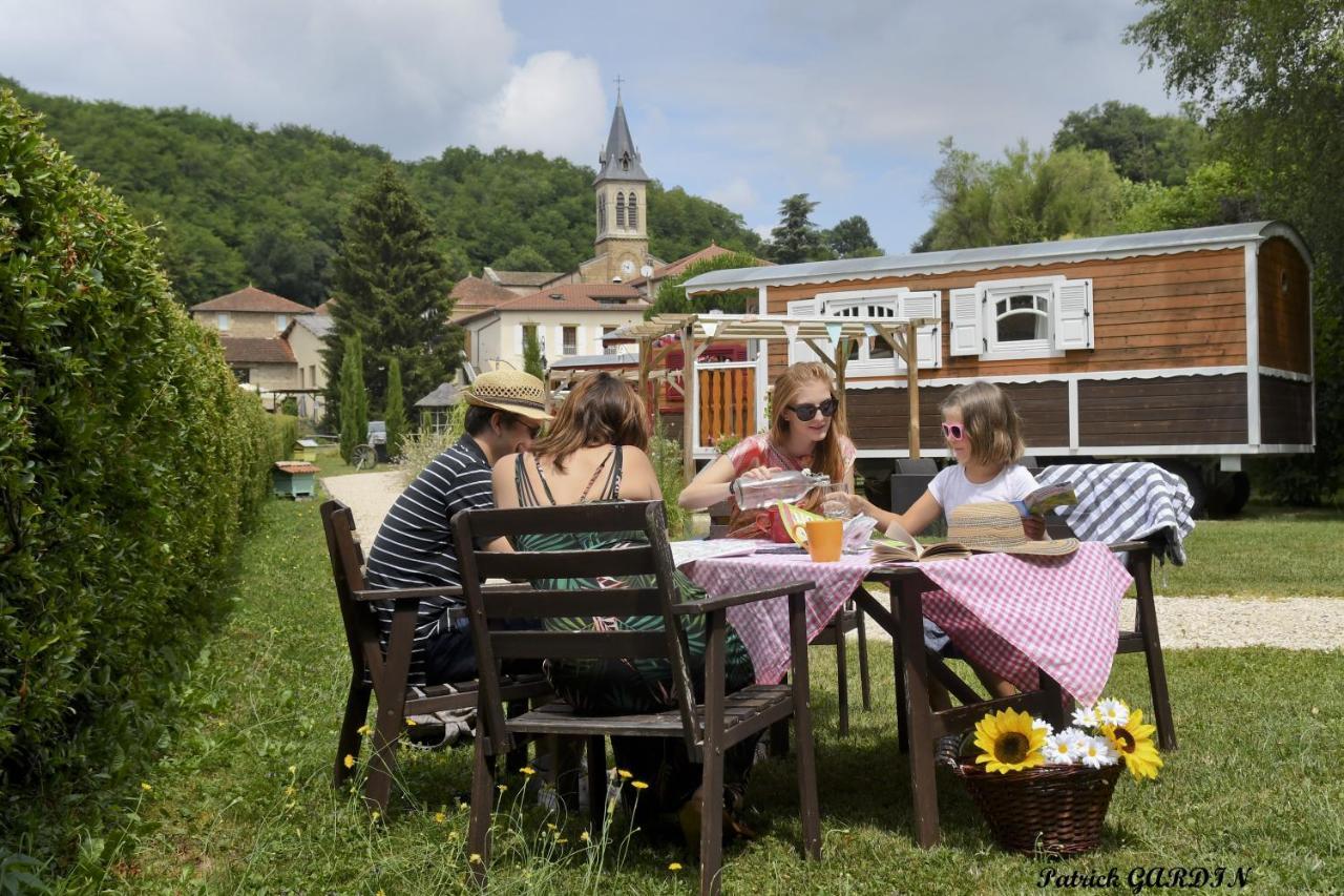 Logis Hotel-restaurant Le Relais Hauterives